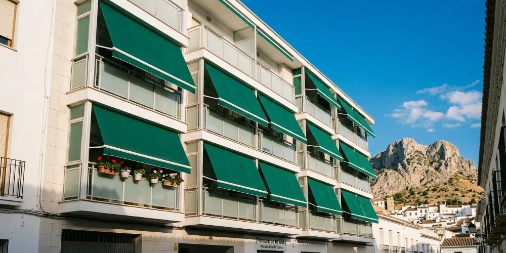 toldos en comunidades de vecinos